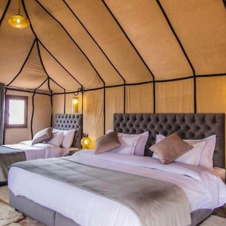 ホテル Erg Chebbi Luxury Camp メルズーガ エクステリア 写真